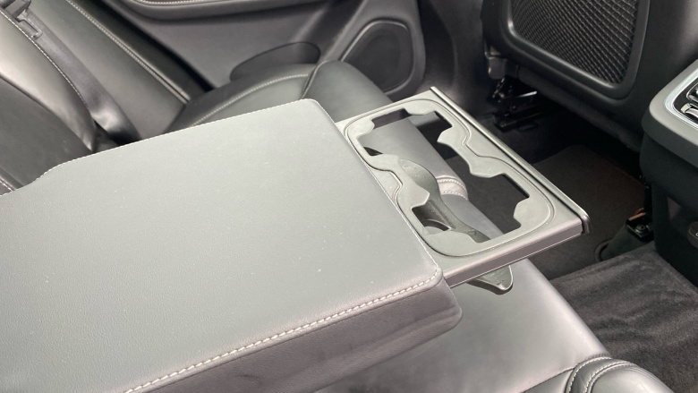 Volvo XC60 2.0 B5P Ultra Dark 5dr AWD Geartronic Petrol Estate